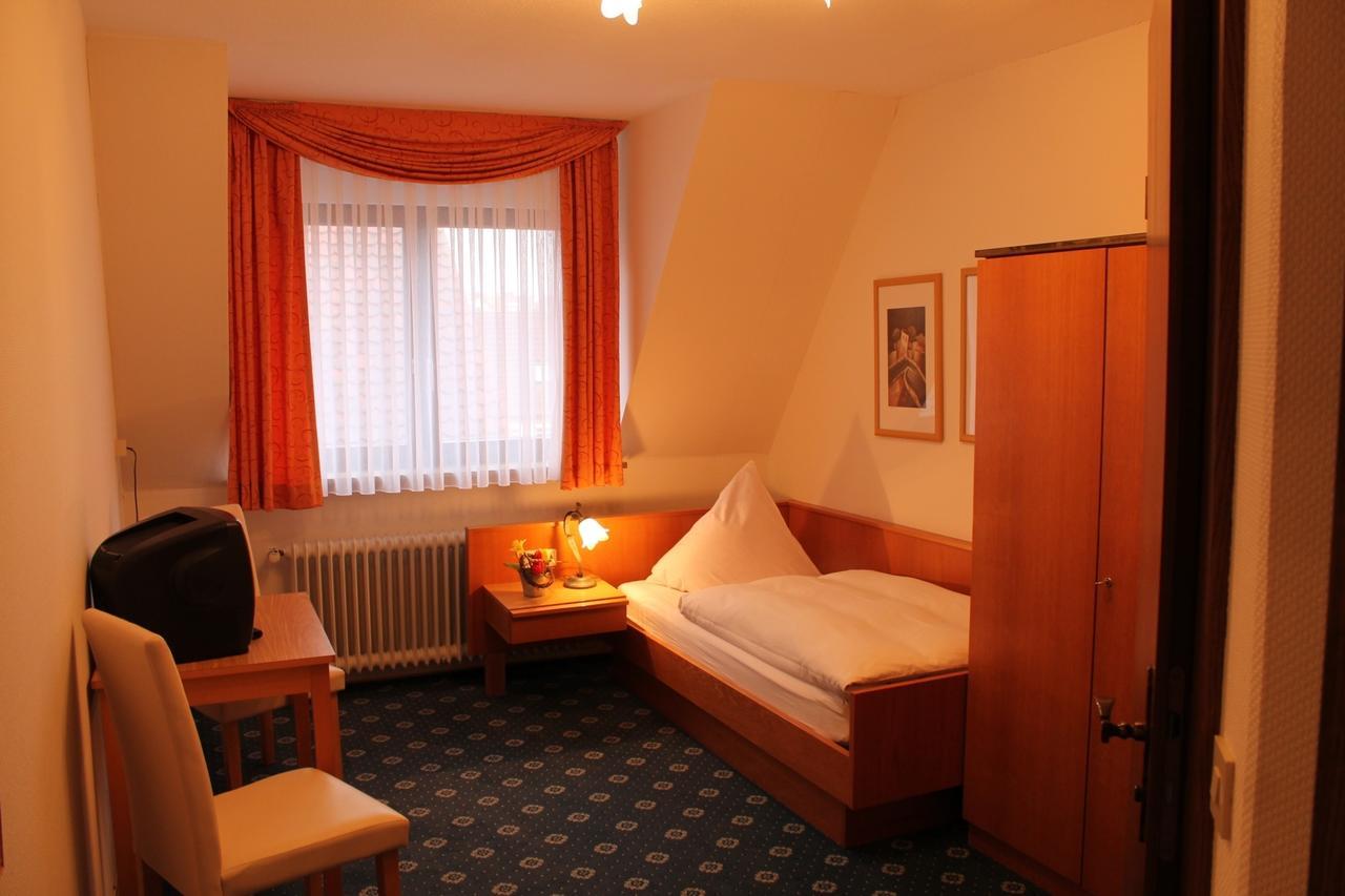 Hotel-Gasthof Zum Hirschen Durrwangen Phòng bức ảnh